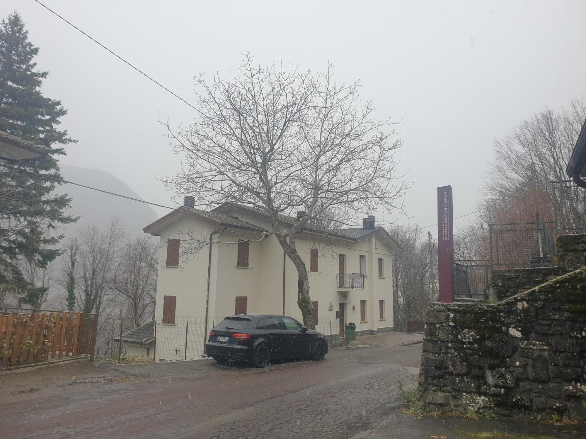 Locanda In Montagna Da Emili&Gabriel Lizzano In Belvedere Exteriör bild